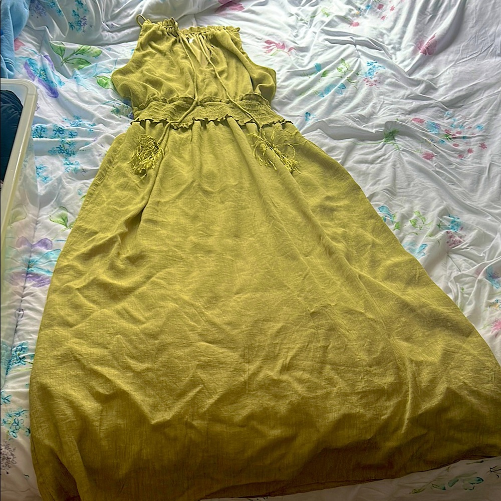 Taylor Chartreuse Gathered dress